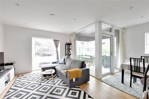 1 bedroom apartment for sale, Chichester Lodge, 16 Peartree Way, Greenwich, London, SE10