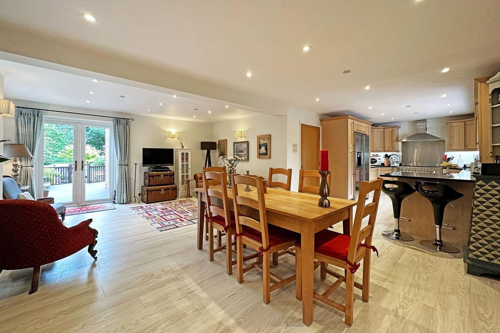 Blythe Way, Solihull, B91 5 bed detached house for sale £1,350,000