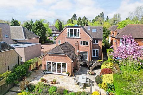 19a Blythe Way, Solihull, B91 3EY