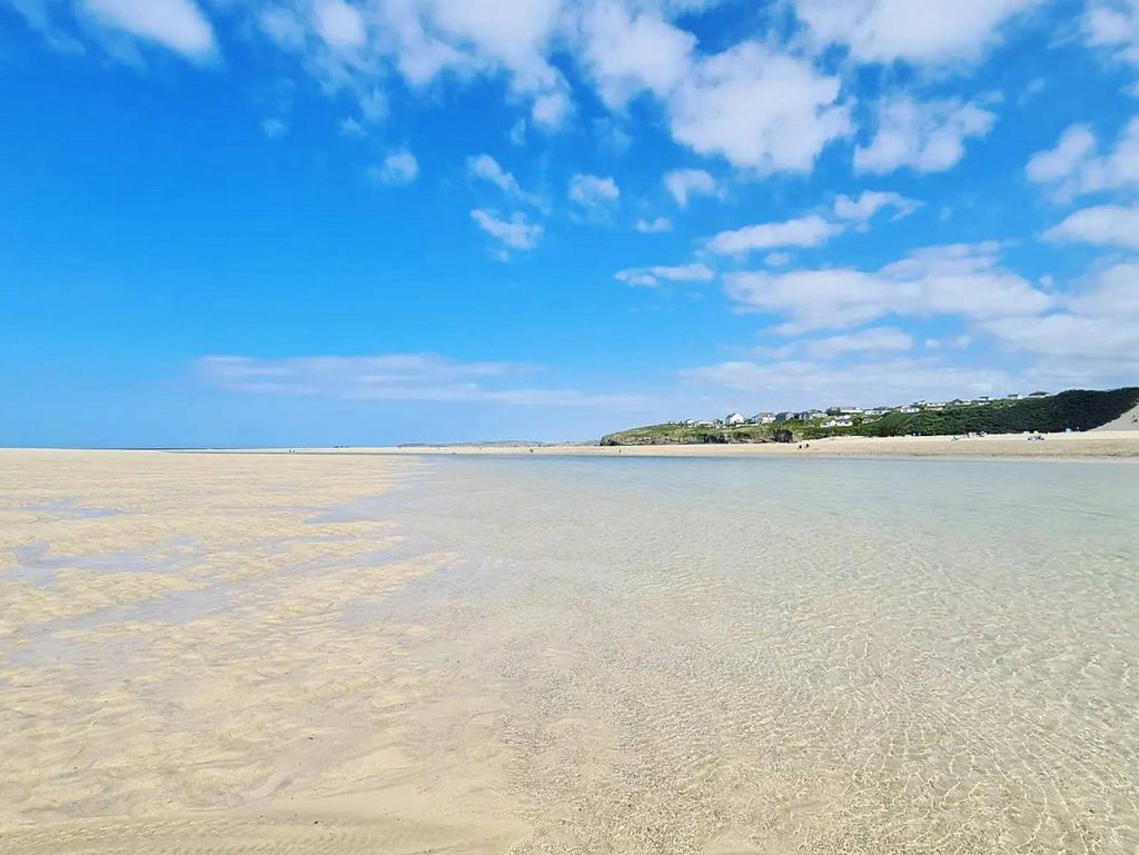 Porthkidney Sands