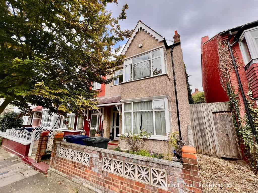 Creighton Road 4 bed end of terrace house for sale £850,000