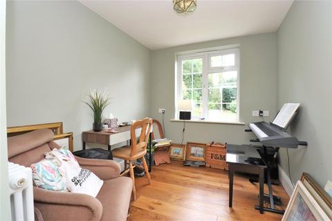 St Mawes Bashley Common Road, New Milton, BH25 5SG