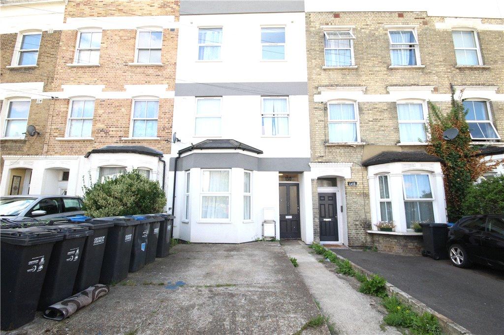 Birchanger Road, South Norwood... 2 bed apartment £1,550 pcm (£358 pw)