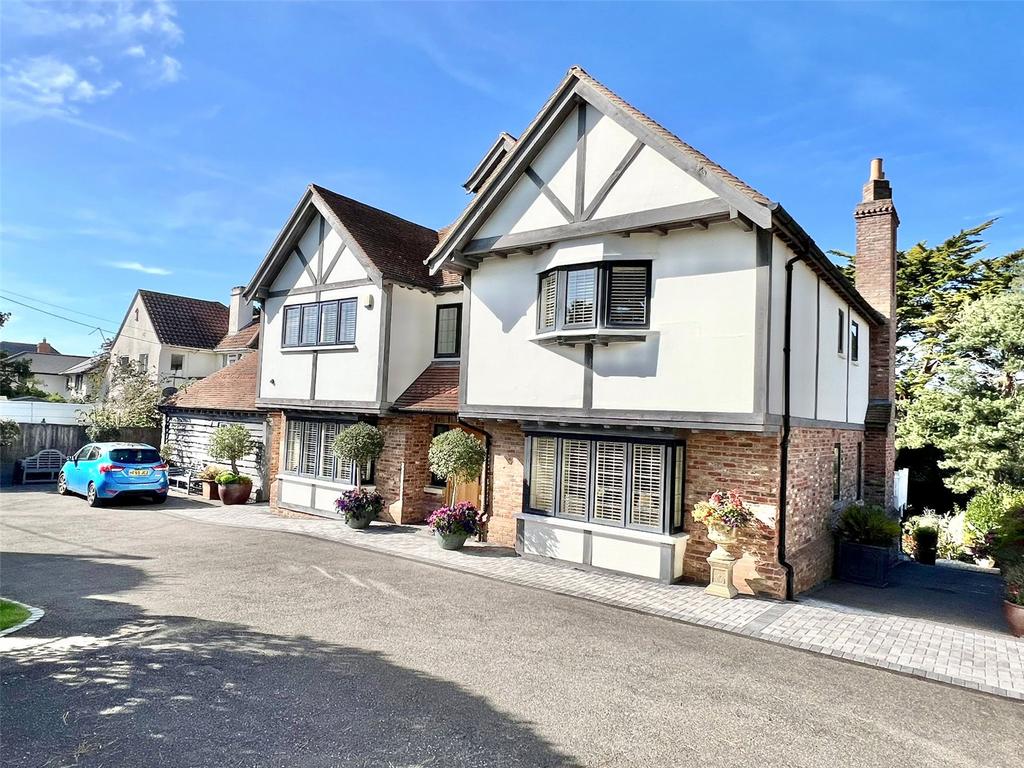 Whitby Road, Milford on Sea... 6 bed detached house £2,000,000
