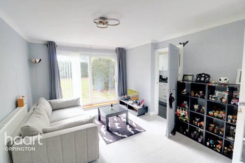 1 bedroom apartment for sale, Dyke Drive, Orpington