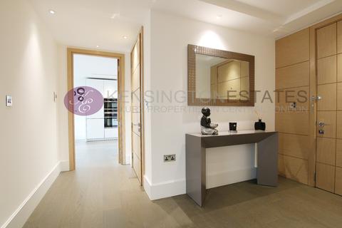 2 bedroom apartment to rent, Kensington High Street, London W14