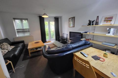 4 bedroom townhouse to rent, New Welcome Street, Hulme, Manchester, M15 5NA