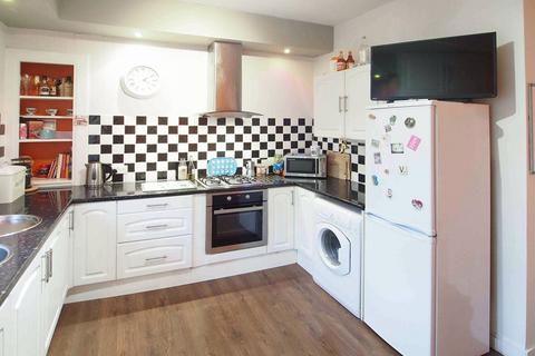 1 bedroom flat for sale, Flat 5, 37 Rosemount Viaduct, Aberdeen, AB25 1NQ