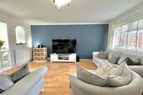 59 Austen Crescent, Liden, Swindon, SN3 6JX