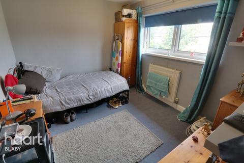 189 Sturdee Road, Leicester, LE2 9FY