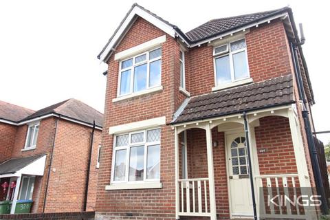 7 bedroom detached house to rent, Burgess road