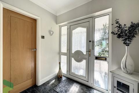 75 Warrenside Close, Ramsgreave, Blackburn, BB1 9PE