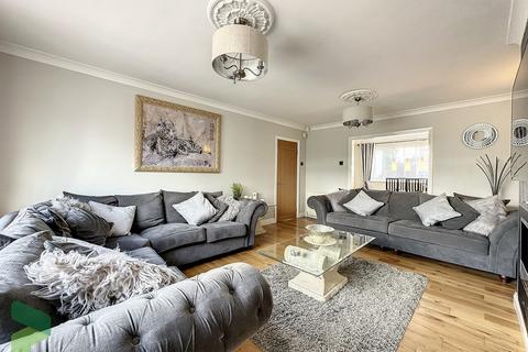75 Warrenside Close, Ramsgreave, Blackburn, BB1 9PE