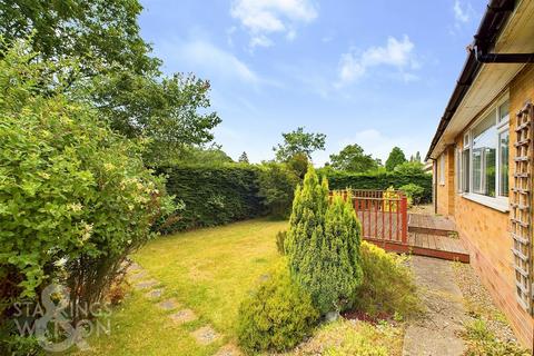 3 bedroom detached bungalow for sale, St. Marys Close, Flixton, Bungay