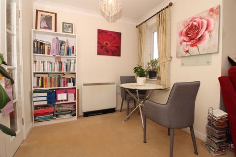 1 bedroom retirement property for sale - Croxall Court, Leighswood Road, Aldridge, WS9 8AB