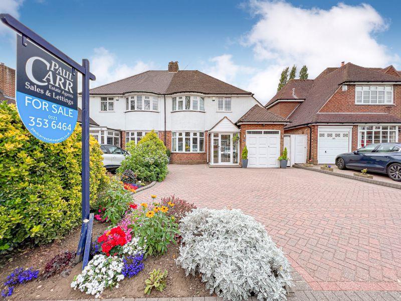 Bakers Lane, Streetly, Sutton Coldfield, B74 2BA 3 bed semidetached