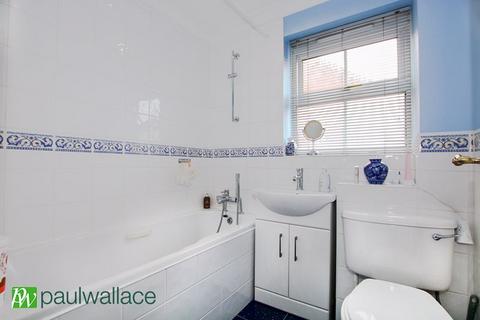 21 Canons Gate, Cheshunt, Waltham Cross, EN8 0XP