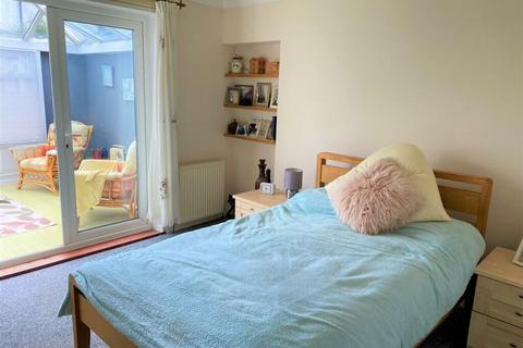 39 Penware Parc, Camborne, TR14 7QR