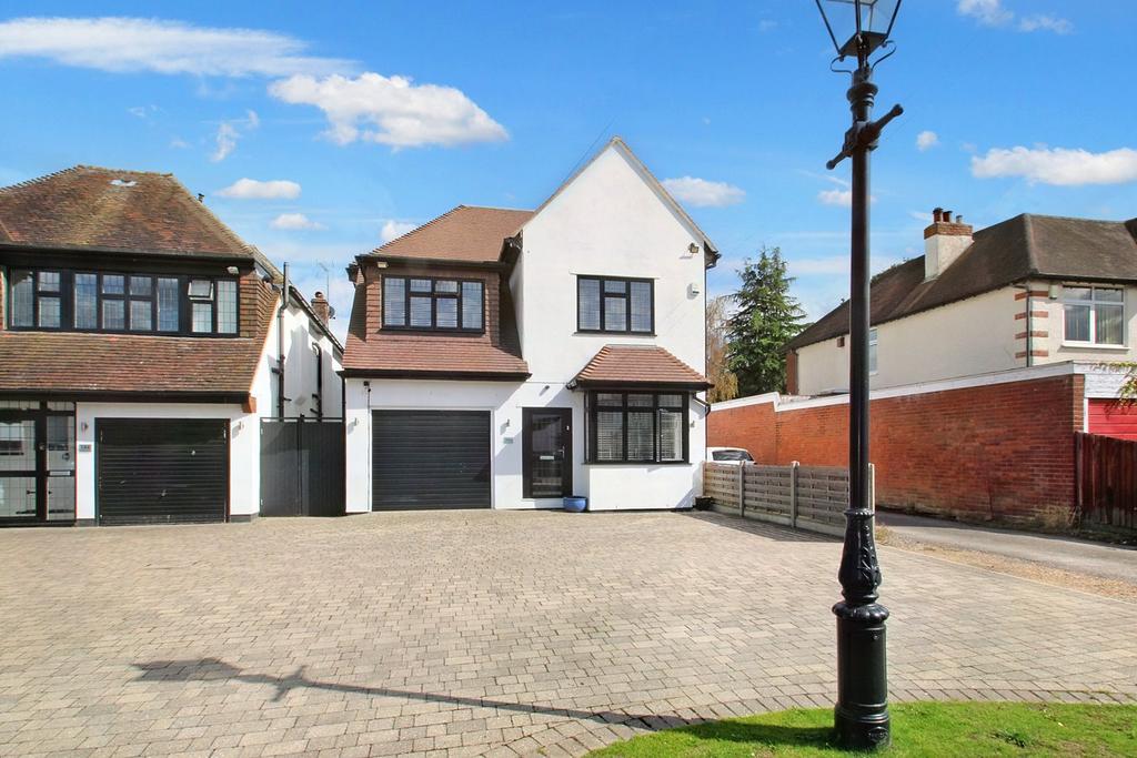 Chislehurst Road, Orpington BR5 5 bed detached house for sale £1,375,000