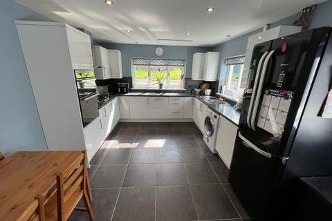 3 bedroom semi-detached house for sale, 9 Princes Avenue, Aberaeron, SA46