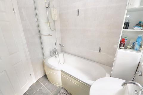35 Broomfield, Leeds, LS16 6AE