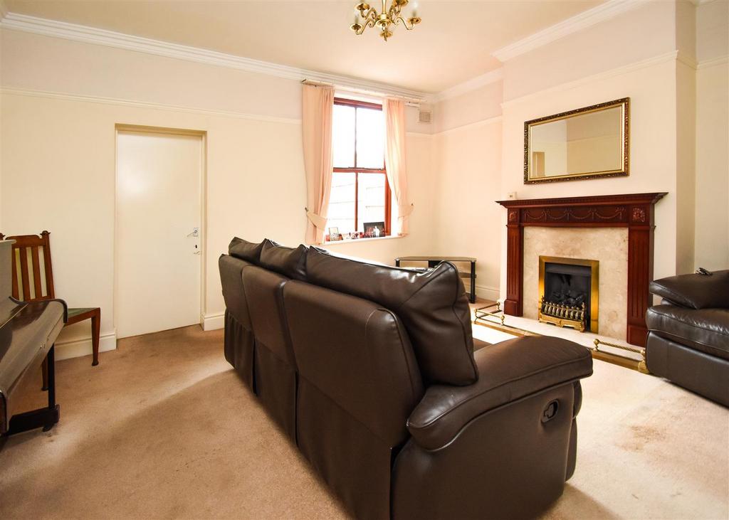 41 Hordern Road, Wolverhampton 3 bed semidetached house for sale £