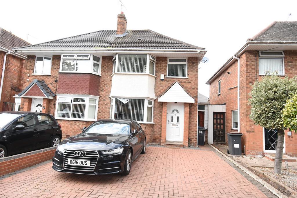 Hodge Hill Road, Birmingham 3 bed semidetached house for sale £269,995