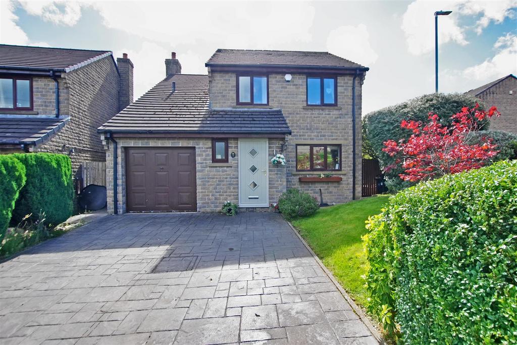 Goldfields Way, Greetland, Halifax 4 bed detached house for sale £375,000