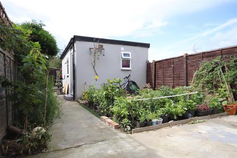 53 Savoy Road, Dartford, DA1 5AN