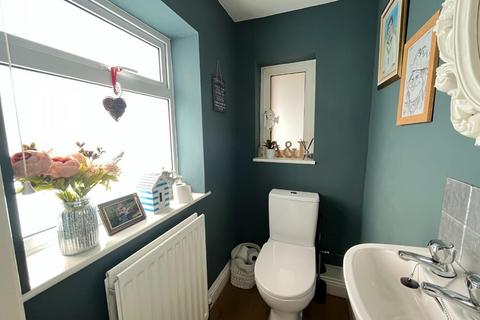 7 Chapel Garth, Dalton, Thirsk, YO7 3HU