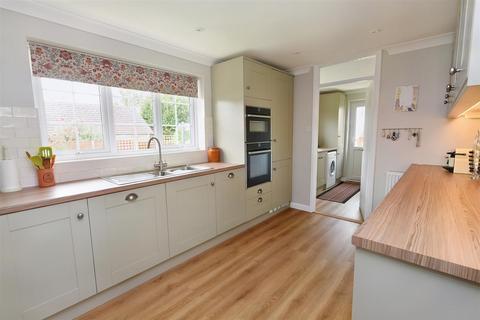 3 bedroom detached bungalow for sale - Burges Close, Marnhull, Sturminster Newton