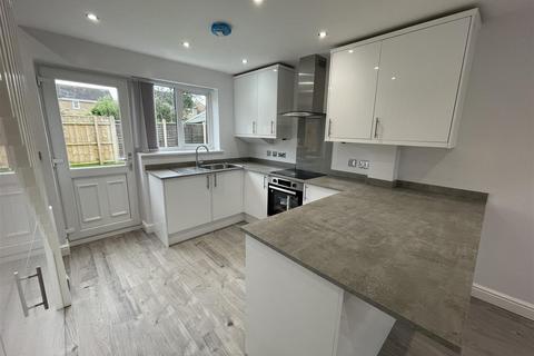 2 bedroom semi-detached house for sale - Wells Close, Darlington