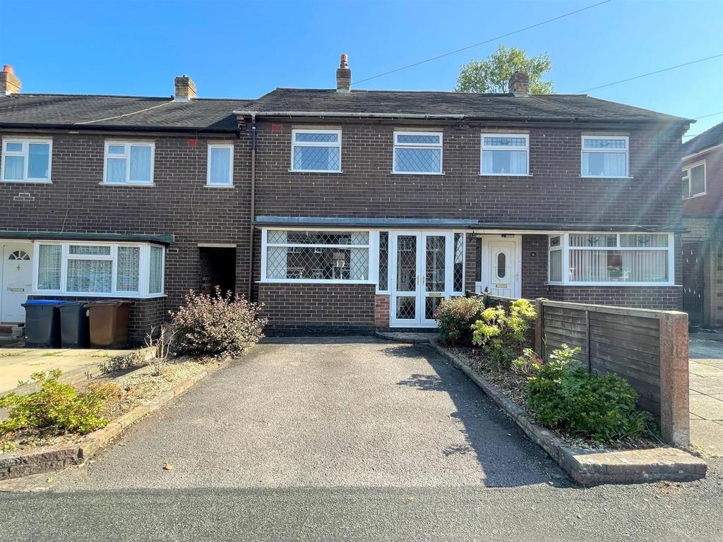 Fair View Road, Leek 2 bed terraced house for sale £159,950