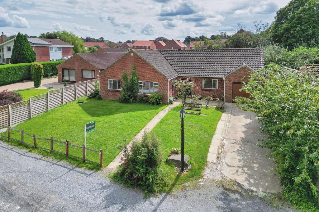 Mill Lane, Boroughbridge 3 bed detached bungalow for sale £650,000