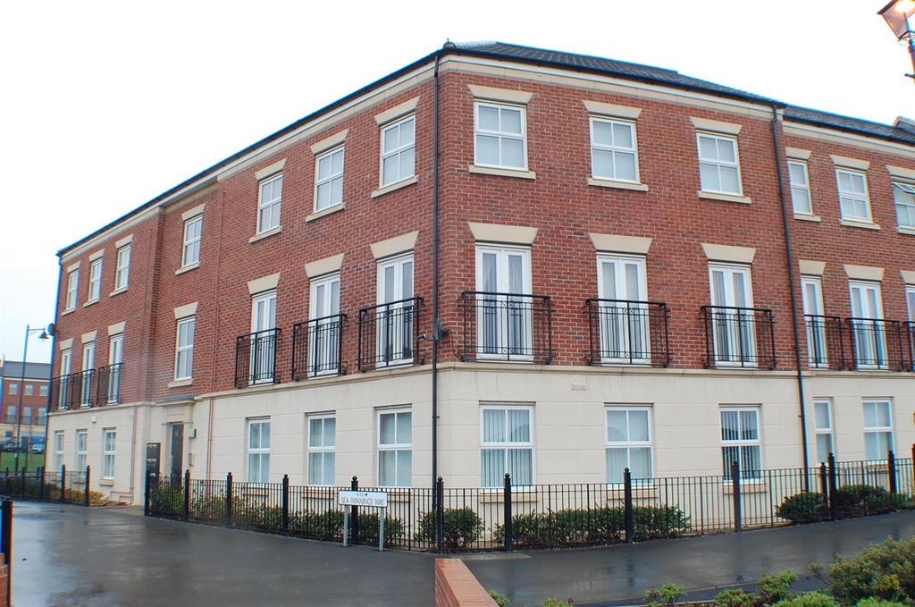 Sea Winnings Way, Westoe Crown, South Shields 2 bed flat for sale £