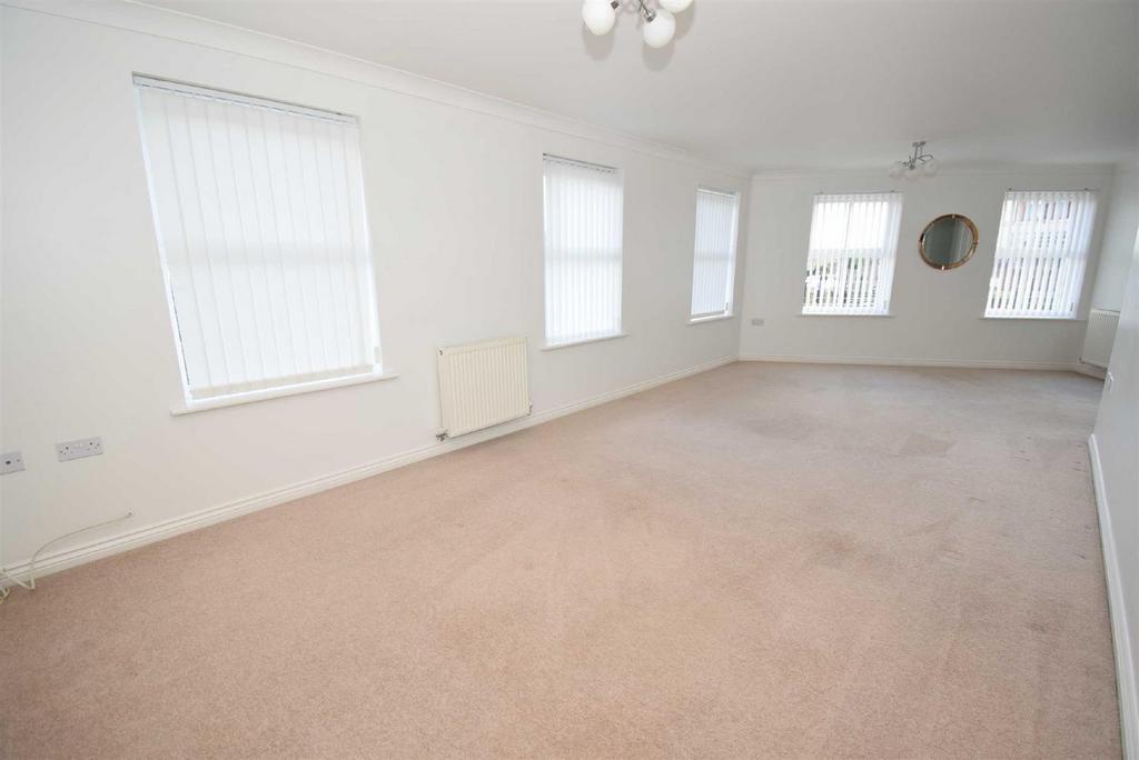 Sea Winnings Way, Westoe Crown, South Shields 2 bed flat for sale £