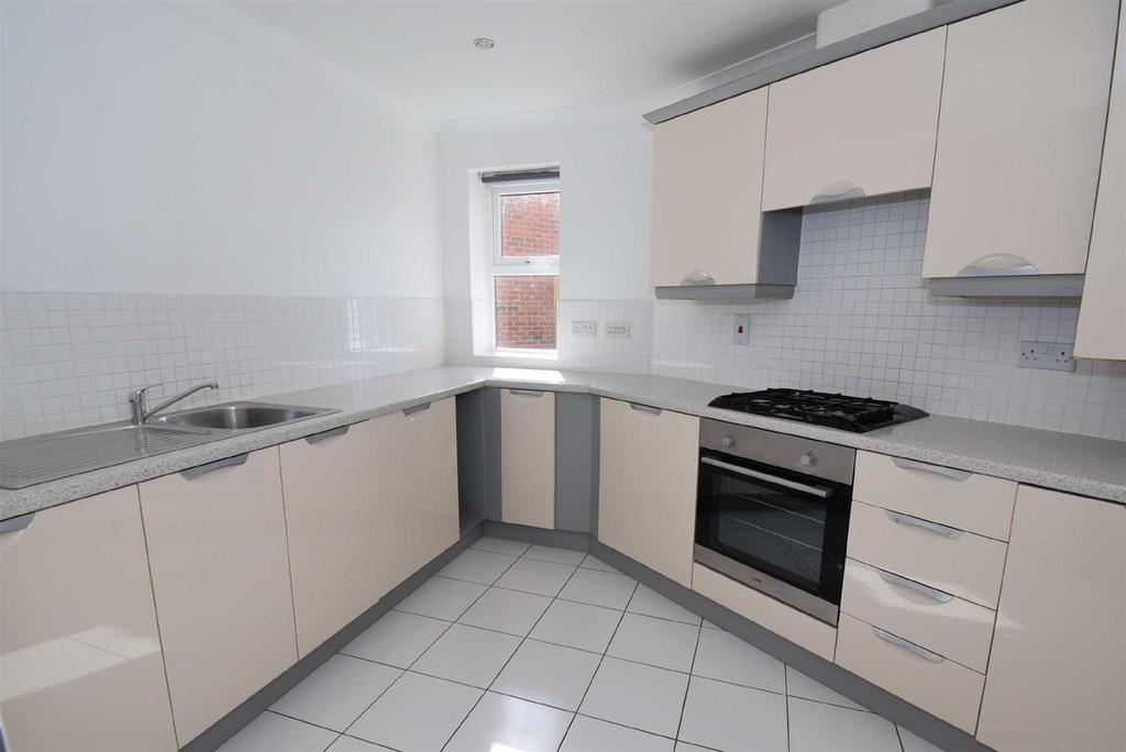 Sea Winnings Way, Westoe Crown, South Shields 2 bed flat for sale £159,950