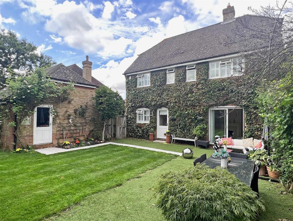 Property Rear b.jpg