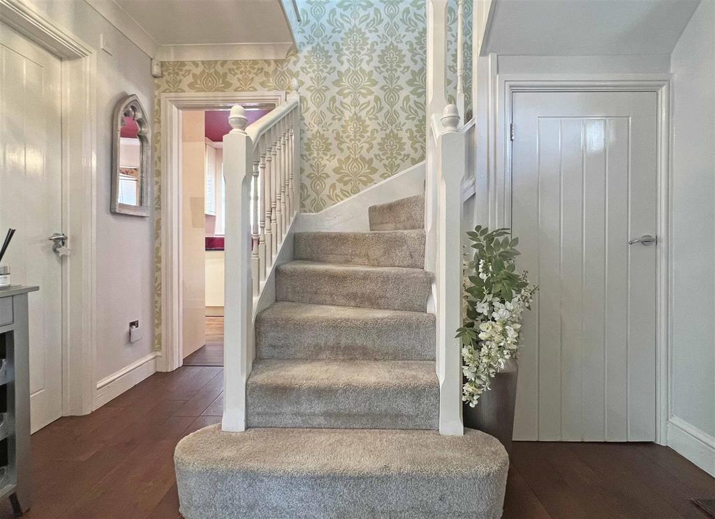 Entrance Hall.jpg