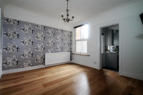 3 bedroom terraced house for sale - Eastbrook Road, Waltham Abbey