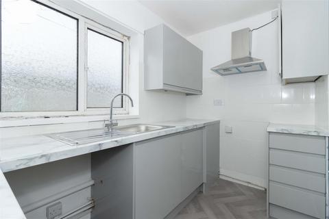 29 Brougham Walk, Worthing, BN11 2PY