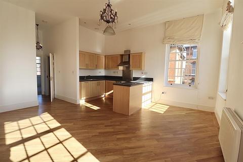 2 bedroom flat for sale, South Meadow Road, Northampton