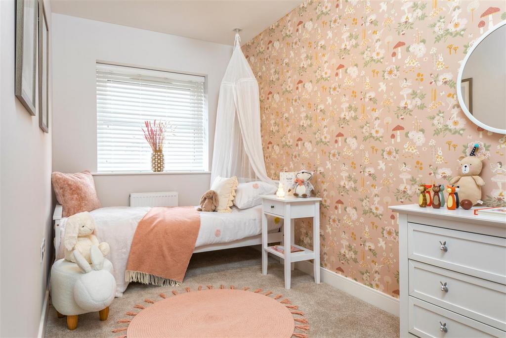 Charleston Bed 3