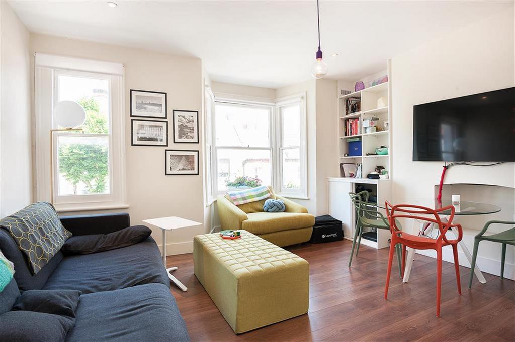 Ravenshaw Street, West Hampstead, NW6 3 bed flat for sale £700,000