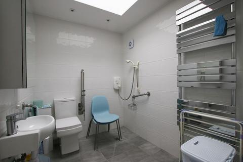 1 Bridges Close, Wokingham, RG41 3XL