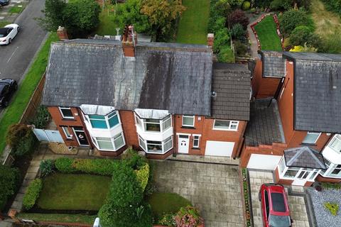 4 bedroom semi-detached house for sale - Fairfield Road, Dentons Green, St Helens, WA10
