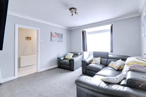 3 bedroom detached house for sale, Stanley Road South, Rainham RM13