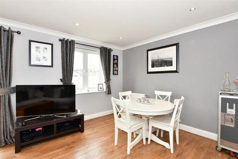 4 bedroom terraced house for sale, Pursey Close, West Kingsdown, Sevenoaks, Kent