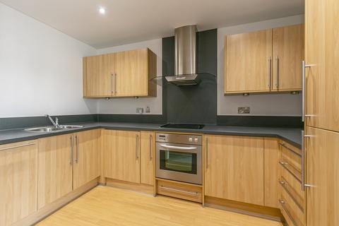 2 bedroom flat to rent, St Peters Road, Town Centre