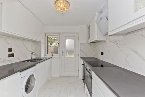 27 Captains Drive, Edinburgh, EH16 6QN